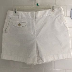 Ann Taylor 5” inseam shorts. Size 6